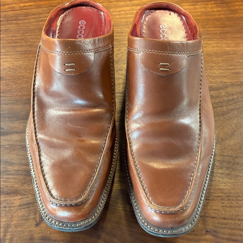ECCO Women’s Tan Leather Slip-On Loafers 11